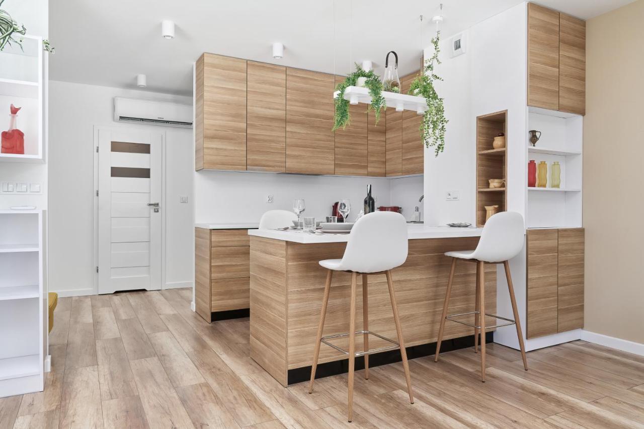 Villa Nova Lux Apartment Wroclaw Kowale By Noclegi Renters Bagian luar foto