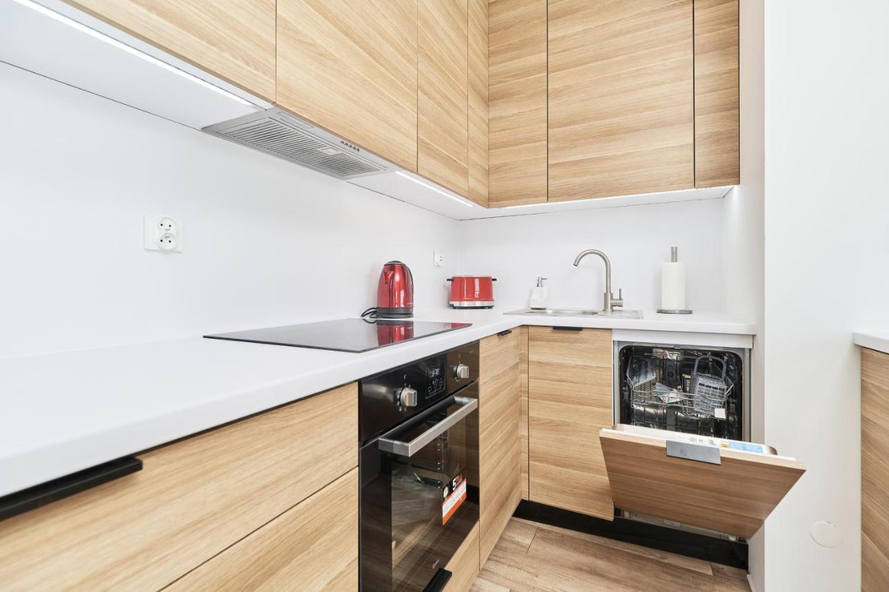 Villa Nova Lux Apartment Wroclaw Kowale By Noclegi Renters Bagian luar foto