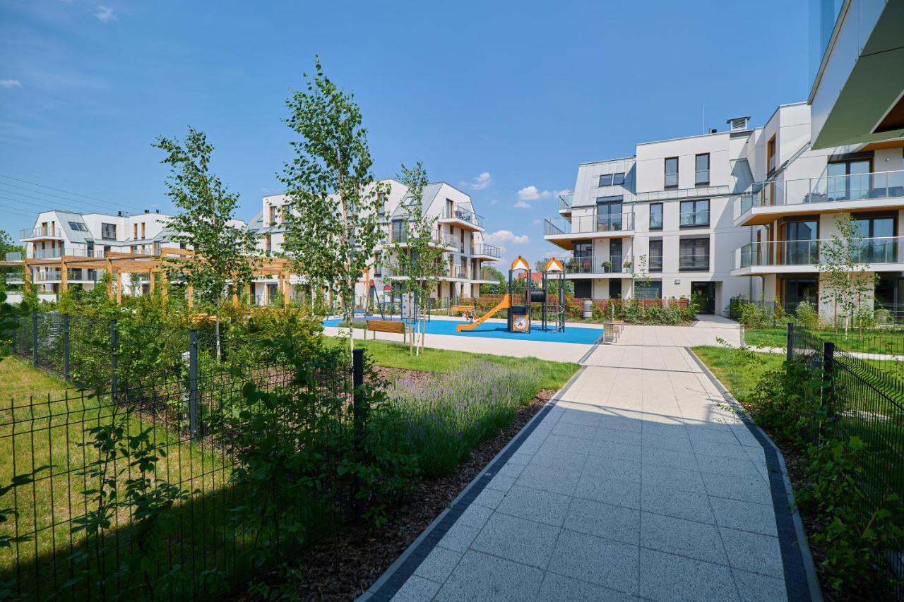 Villa Nova Lux Apartment Wroclaw Kowale By Noclegi Renters Bagian luar foto