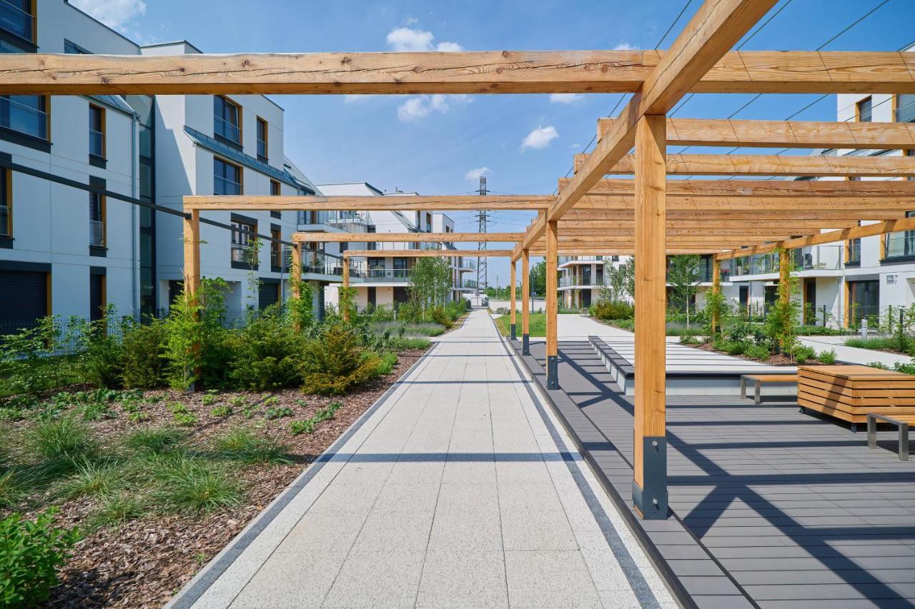 Villa Nova Lux Apartment Wroclaw Kowale By Noclegi Renters Bagian luar foto
