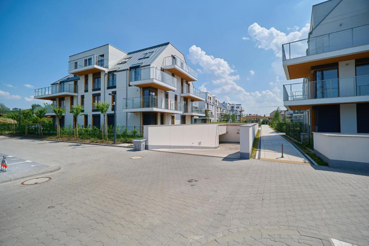 Villa Nova Lux Apartment Wroclaw Kowale By Noclegi Renters Bagian luar foto